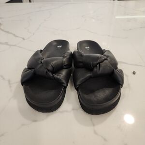 H&M Women's Black Slide Sandals